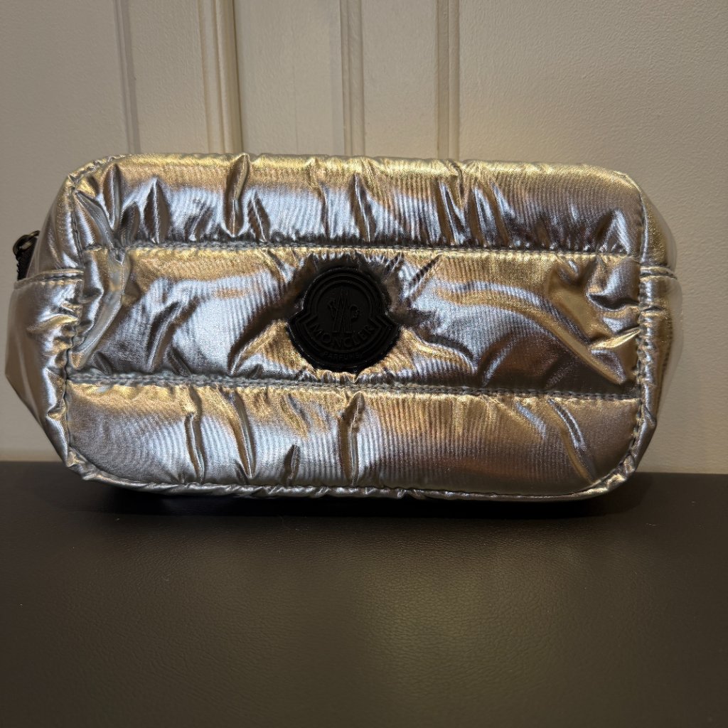Brand New Moncler Parfums Metallic Silver Travel Case Pouch Gwp